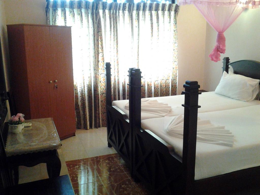 La Grande Holiday Resort 니곰보 객실 사진
